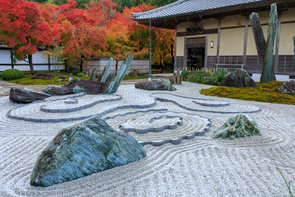 圓光寺で見られる癒しの景色や魅力とは Caedekyoto カエデ京都 紅葉と伝統美を引き継ぐバッグ