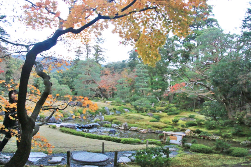 京都 無鄰庵で堪能する 近代日本庭園で見る紅葉の美しさとは Caedekyoto カエデ京都 紅葉と伝統美を引き継ぐバッグ