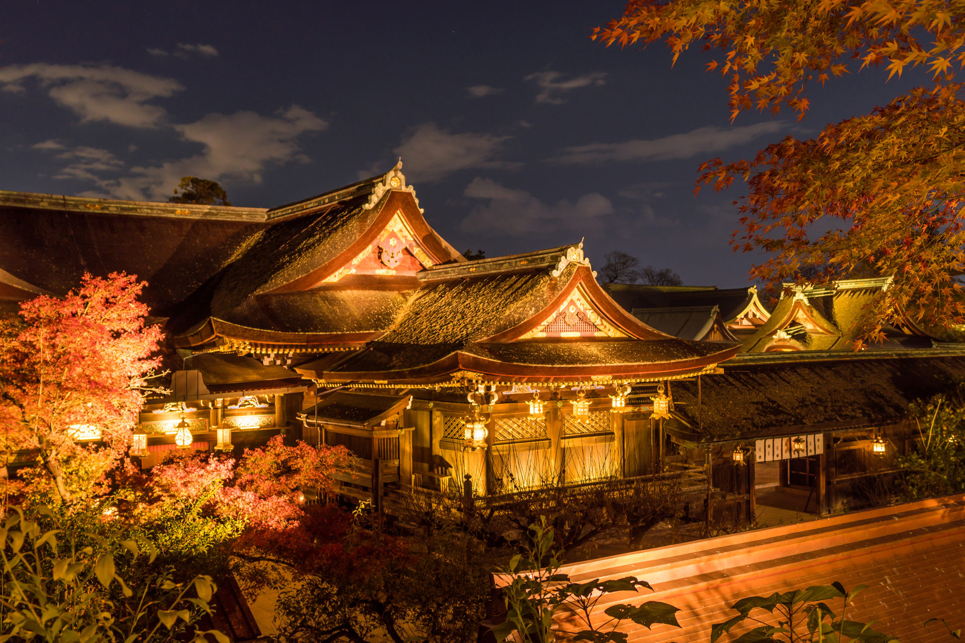 京都の紅葉を見るなら西陣がおすすめ 紅葉混雑少なめの穴場スポットをご紹介 Caedekyoto カエデ京都 紅葉と伝統美を引き継ぐバッグ