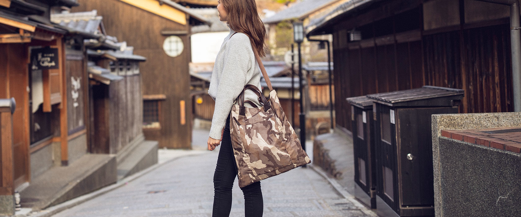 京都限定のELISIR caede KYOTO | エリシアカエデ京都のバッグシリーズ　Camouflage Nylon 3 face tote bag
