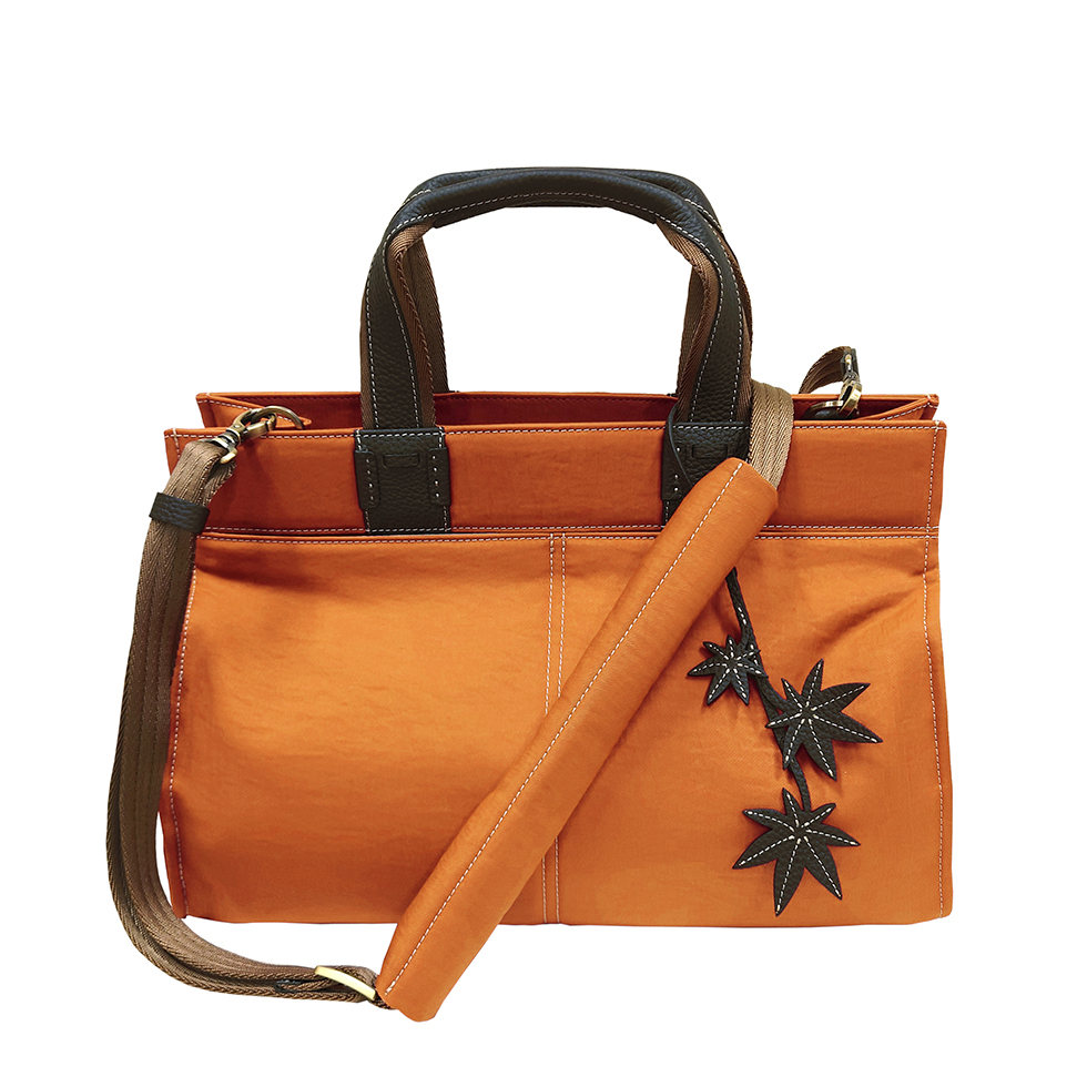 京都限定のELISIR caede KYOTO | エリシアカエデ京都のバッグシリーズ　Wrinkle Serena Grande Orange