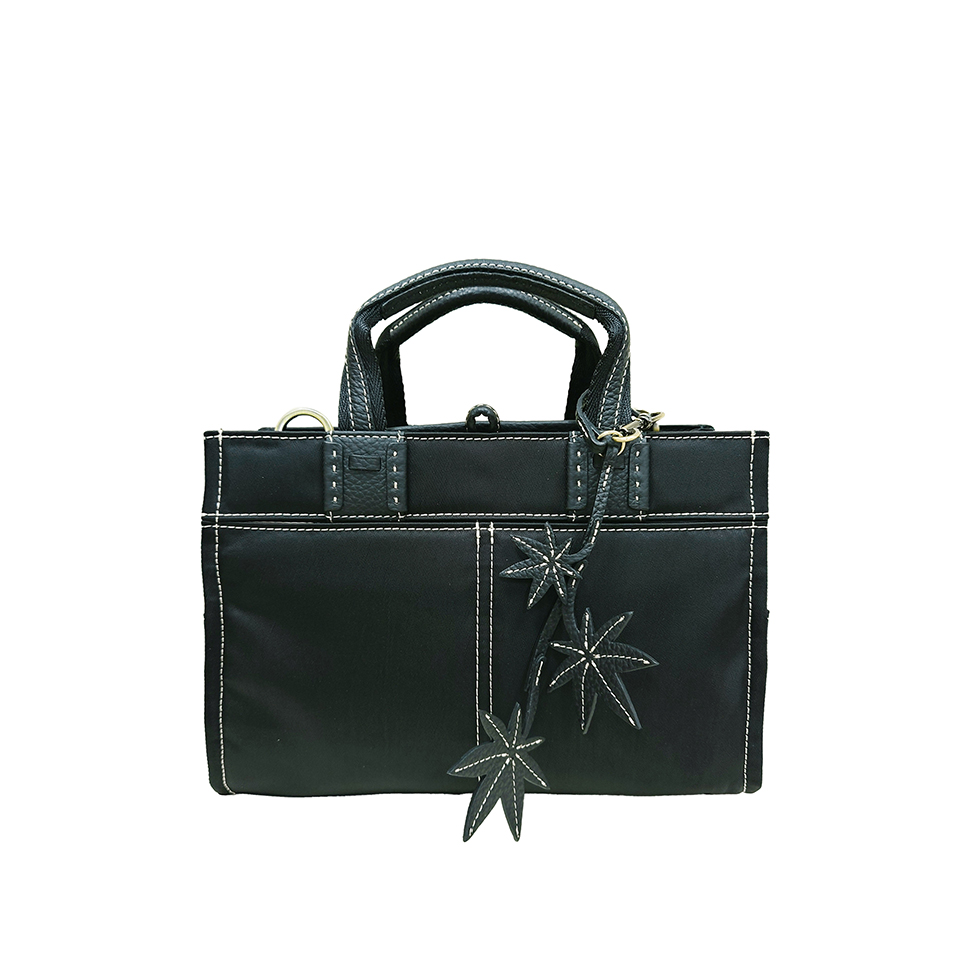 京都限定のELISIR caede KYOTO | エリシアカエデ京都のバッグシリーズ　Wrinkle Serena Mini Black