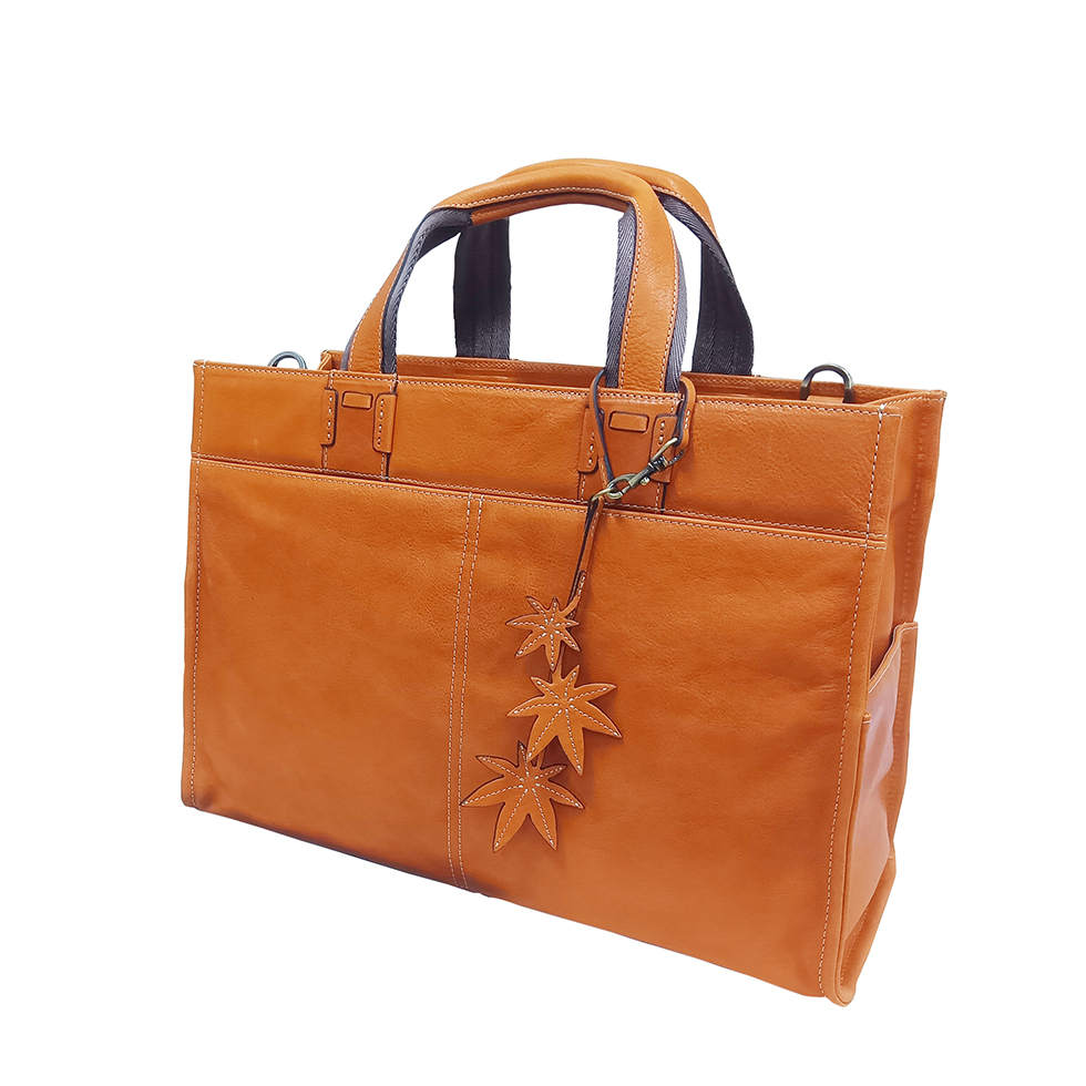 京都限定のELISIR caede KYOTO | エリシアカエデ京都のバッグシリーズ　SERENA Grande orange
