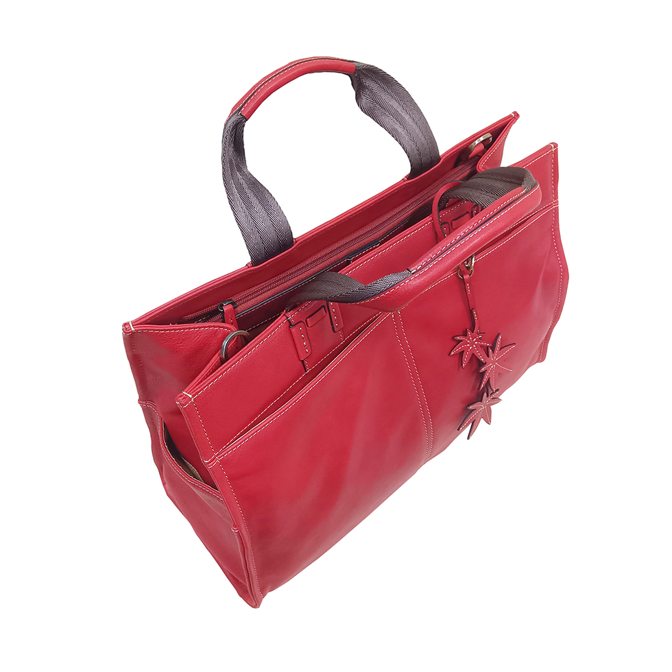 京都限定のELISIR caede KYOTO | エリシアカエデ京都のバッグシリーズ　SERENA Grande red