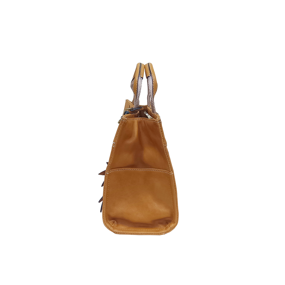 京都限定のELISIR caede KYOTO | エリシアカエデ京都のバッグシリーズ　SERENA Mini Camel