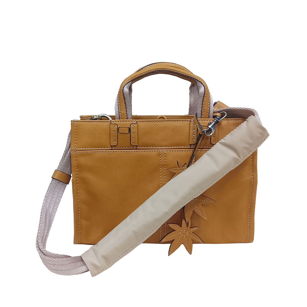 京都限定のELISIR caede KYOTO | エリシアカエデ京都のバッグシリーズ　SERENA Mini Camel