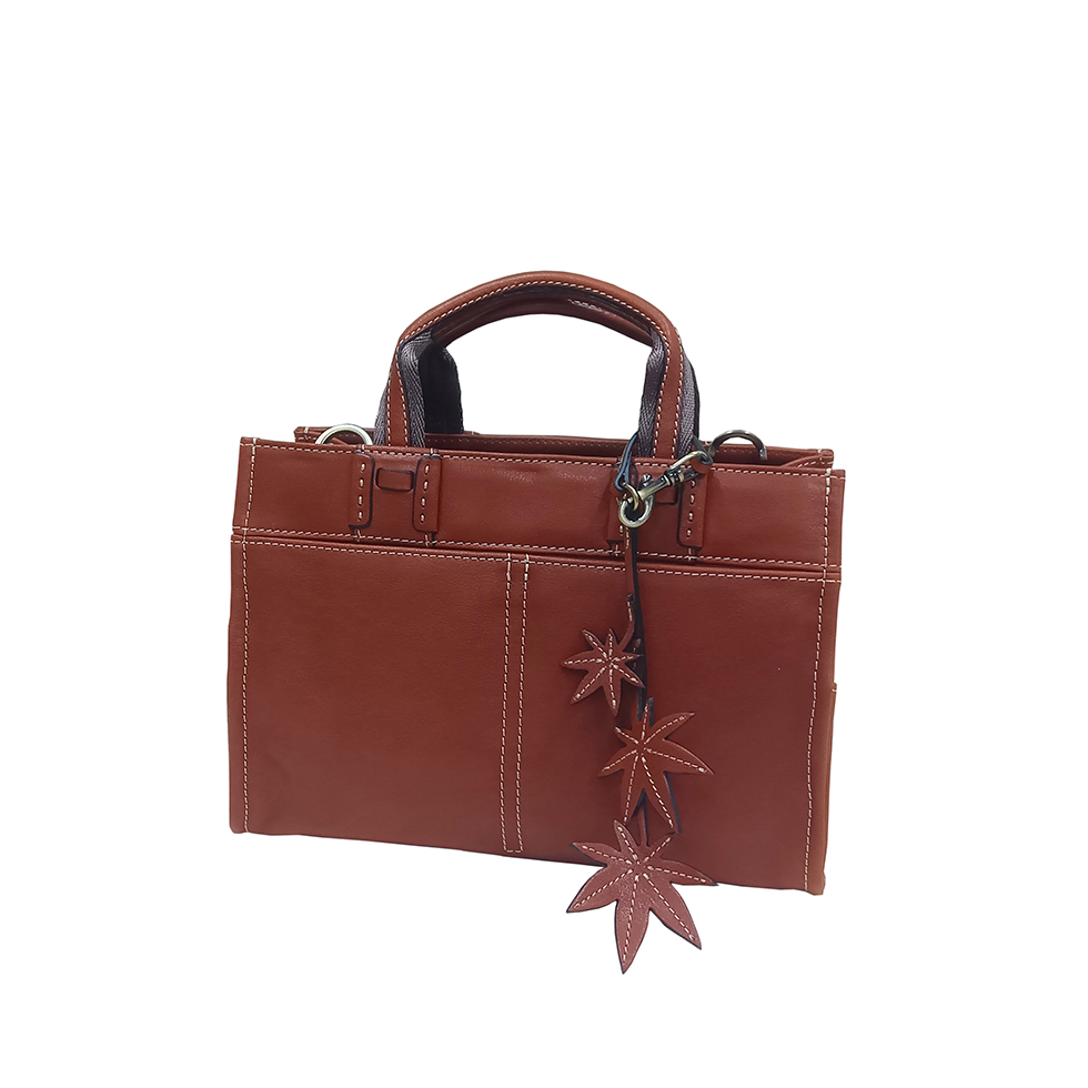 京都限定のELISIR caede KYOTO | エリシアカエデ京都のバッグシリーズ　SERENA Mini Cognac