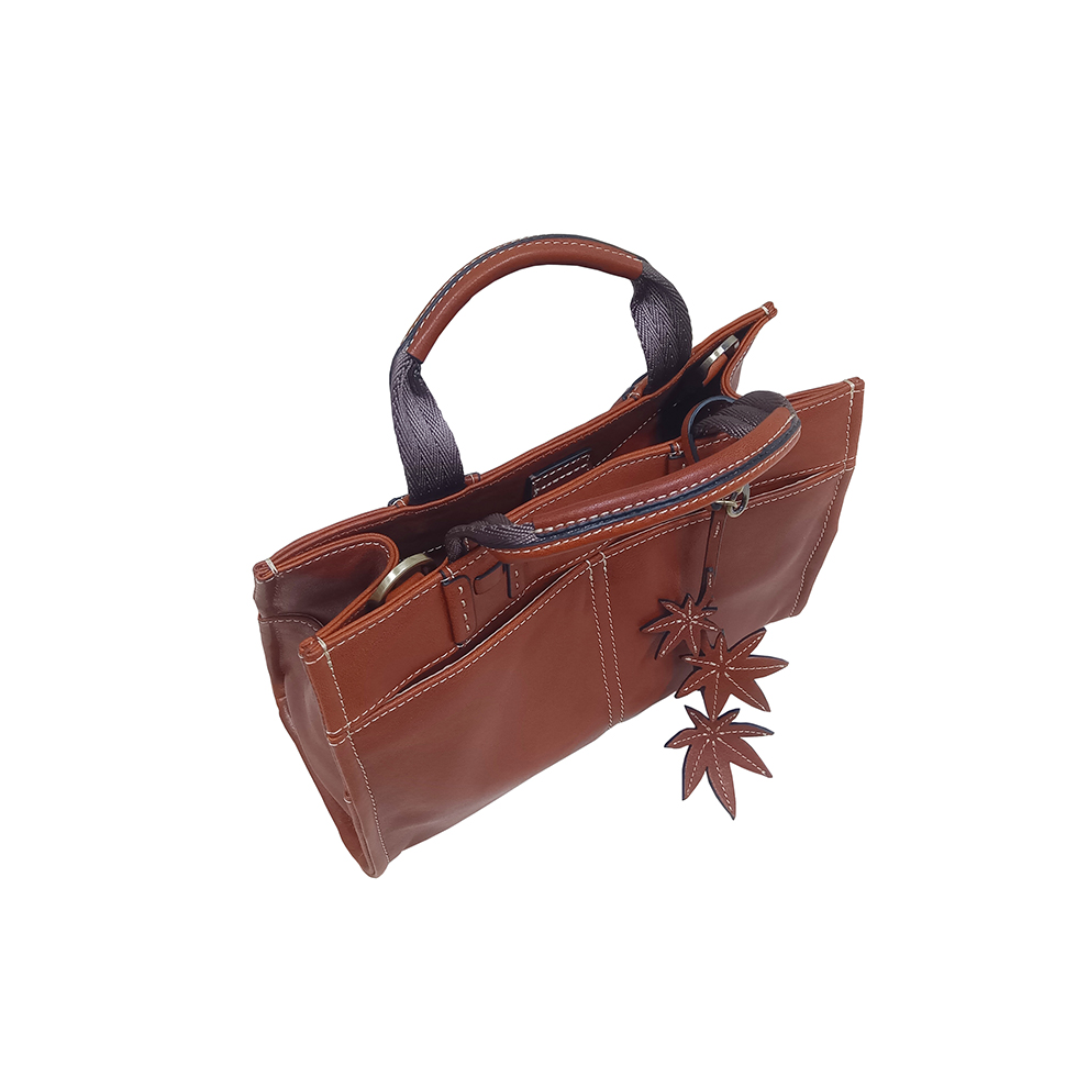 京都限定のELISIR caede KYOTO | エリシアカエデ京都のバッグシリーズ　SERENA Mini Cognac